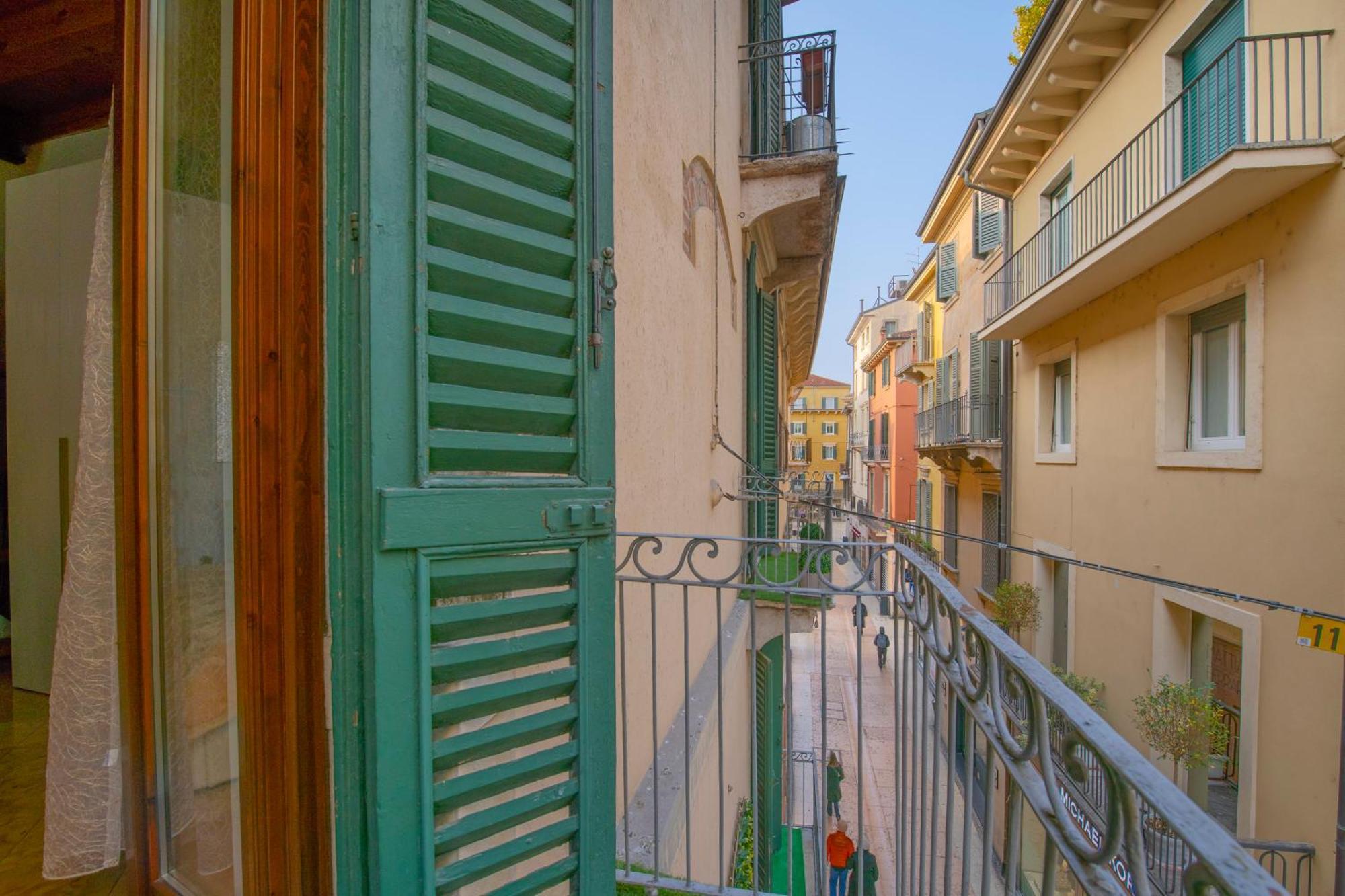 Palace Home Mazzini Verona Exterior foto
