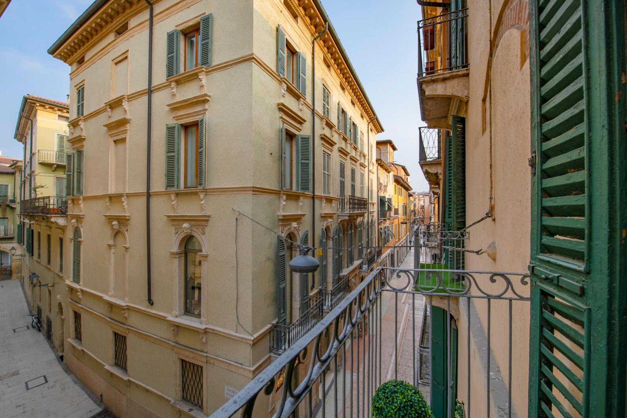 Palace Home Mazzini Verona Exterior foto